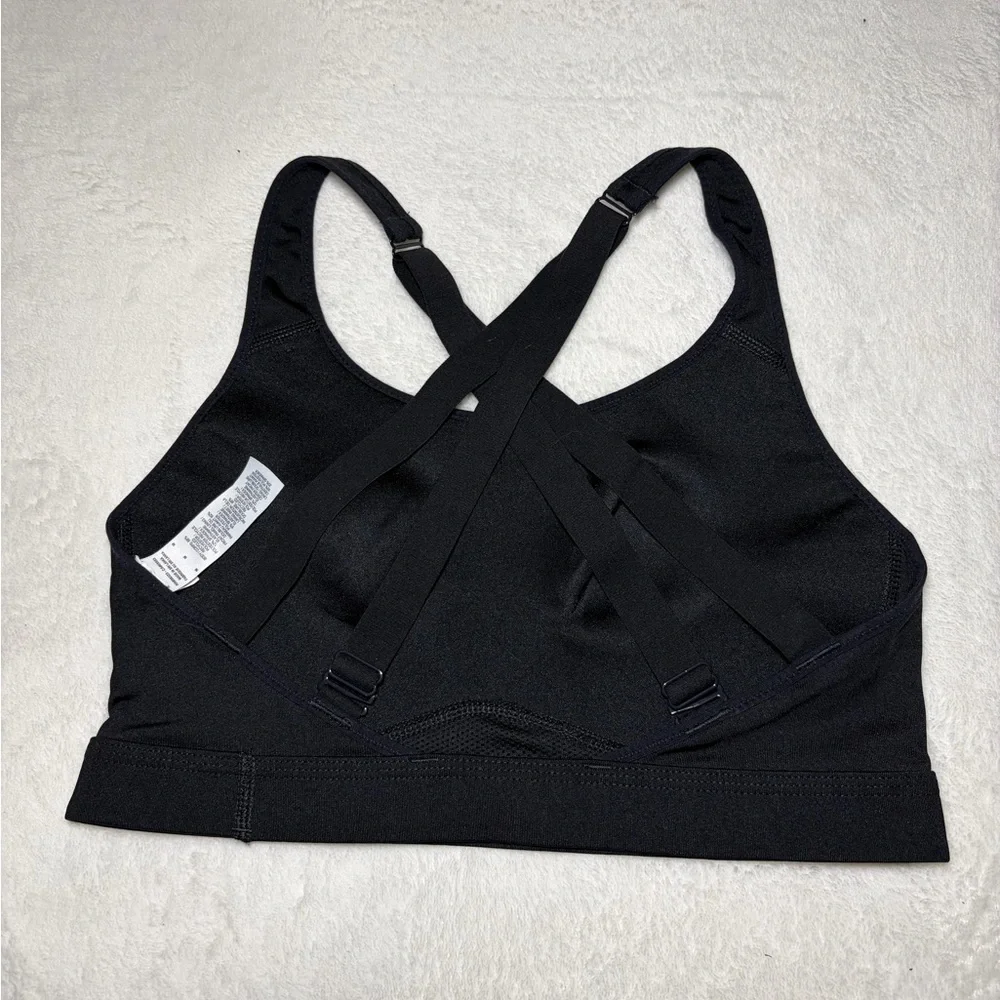 Nike Women's Black Sports Bra with White Logo‎ Sz M